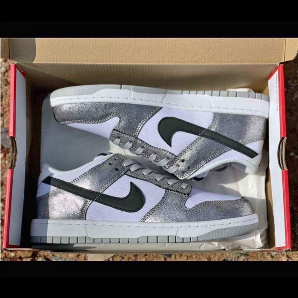 Nike Dunk Low Golden Gals Silver